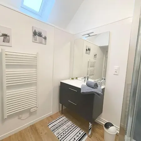 Maison Centre Les Pieux*wifi*oxo Semesterbostad Les Pieux